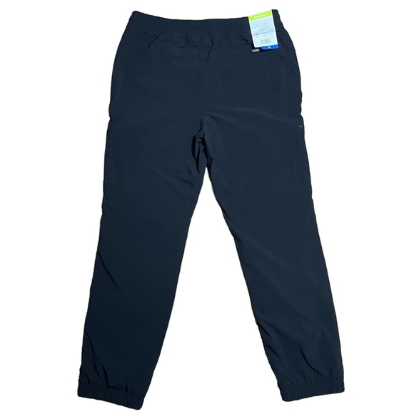 Eddie Bauer Wm’s Plaid Fleece Lined Cargo Pants in Black NWT Sz 10 - Picture 12 of 16